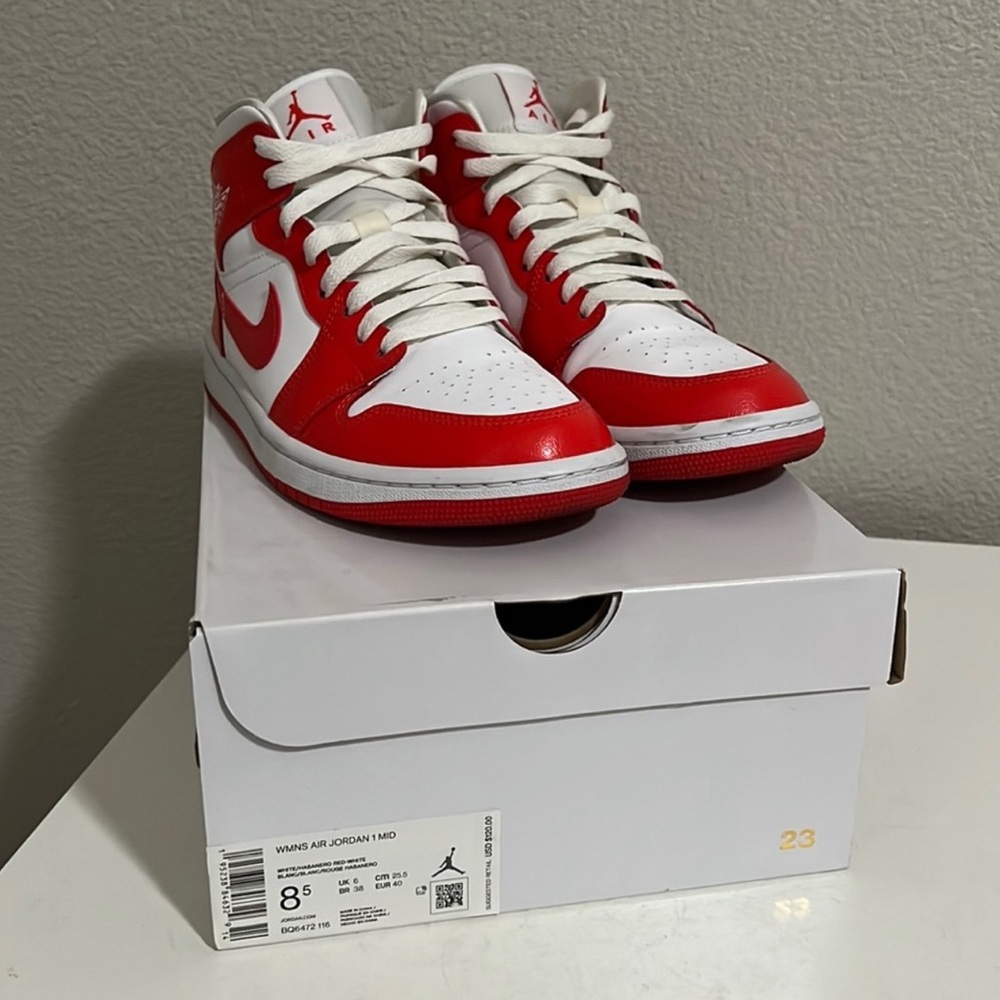 Air Jordan 1 Mid Red and White